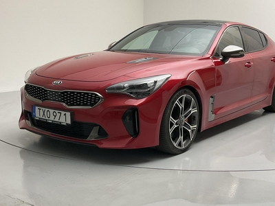 KIA Stinger 3.3 T-GDi AWD (370hk)