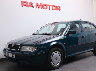 Skoda Octavia1,6 I Unik bil l I Kanon skick 2000, Halvkombi