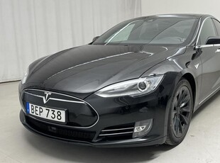 Tesla Model S85D 2015, Sedan