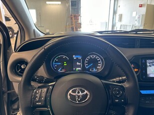 Toyota Yaris Hybrid