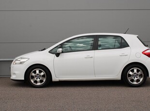 Toyota Auris 5-dörrar 1.4 D Drag /2 brukare/Komplett service