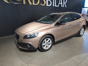 Volvo V40 Cross Country D4 Momentum 177hk | Drag | Värmare