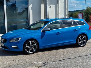 Volvo V60 D4 Momentum, R-Design/Rattvärmare/VOC/Dragkrok/