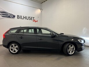 Volvo V60 D5 Plug-in AWD 231hk Summum Värmare/Bkamera/Krok/Läder/VOC