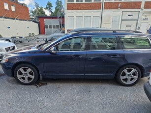 Volvo V70 2.4D Geartronic Momentum REPOBJEKT