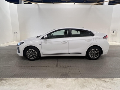 Hyundai Ioniq Electric 38.3 kWh 136hk Premium+ BKamera Rattv