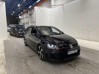 Volkswagen Golf GTI Performance 2.0 TSI Skinn B-Kamera Navi