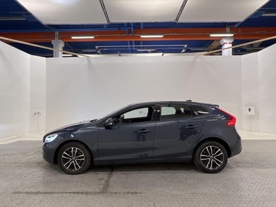 Volvo V40 T2 Manuell, 122hk, 2017