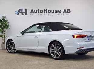 Audi A5 Cabriolet 3.0 TDI V6 quattro 286HK S Line Cockpit