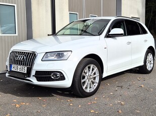 Audi Q5 2.0 TDI quattro Aut 190hk S-line|Drag|Värmare|V-hjul