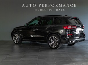 BMW X5 45e Hybrid M-Sport / Hemleverans /