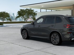 BMW X5 xDrive50e M Sport Pro Innovation B&W DAP Panorama Komfortstol Ak