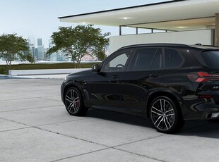 BMW X5 xDrive50e M Sport Pro Innovation DAP Komfortstol Panorama Drag