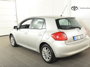 Toyota Auris 1,6 Plus 5dr S&V-hjul Motorvärmare