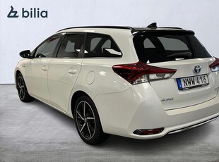 Toyota Auris Touring Sports Hybrid 1,8 TS SELECTION