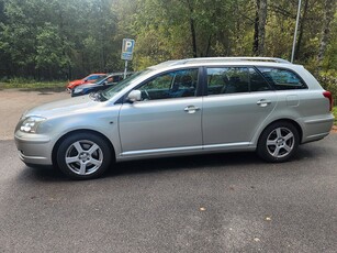 Toyota Avensis Kombi 2.0 D-4 VVT-i