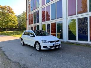 Volkswagen Golf 1.4 TSI BMT Automat Panorama GPS Räntefritt