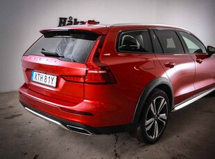 Volvo V60 Cross Country B4 AWD Automat Momentum Euro 6