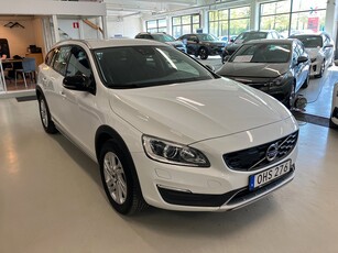 Volvo V60 Cross Country D3 Automat Momentum