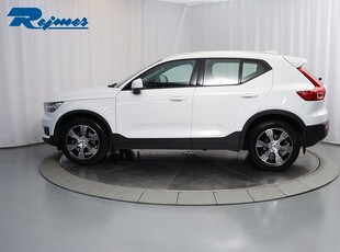 Volvo XC40 B4 FWD Bensin Momentum Advanced SE