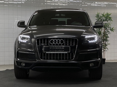 Audi Q7 3.0 TDI V6/ S-LINE/AUT/QUATTRO/7-SITS/ PANO/FULL UTR