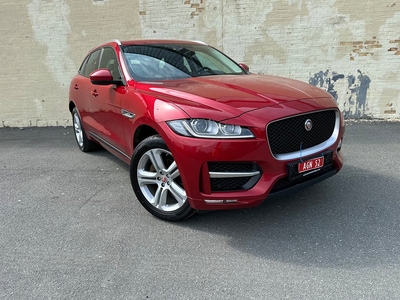 Jaguar F-Pace 2,0/180hk-4WD R-Sport Meridan. Momsbil.