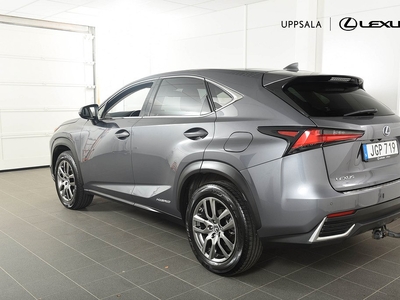 Lexus NX 300h AWD Executive /Panorama /Drag /Mvärm