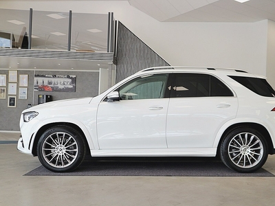 Mercedes-Benz GLE 400d | Panorama | Premium+ | 7-sits | Drag