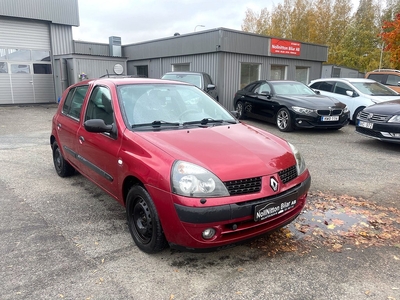 Renault Clio 5-dörrars Halvkombi 1.2 Manuell, 75hk, 2004