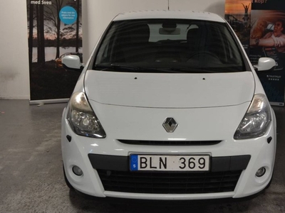 Renault ClioHalvkombi 1.2 E85 NYBESIKTIGAD HEMLEVERANS 2010, Halvkombi