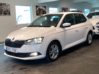 Skoda Fabia 1.0 TSI Aut M-värmare Carplay 95hk