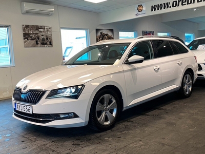 Skoda Superb Kombi 2.0 TDI 4x4 Aut Drag Värmare Businessline 190hk