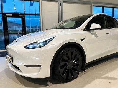 Tesla Model Y Performance AWD 2022, SUV