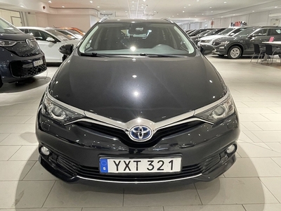 Toyota Auris Touring Sports Hybrid 1.8 HSD E-CVT 136HK