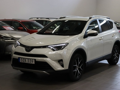 Toyota RAV4 2.0 4x4 Keyless Drag Värmare Pärlvit B-KAM