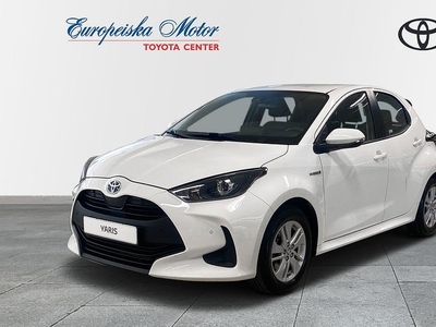 Toyota Yaris1.5 HSD Active P-sensorer V-hjul TKG 2021, Halvkombi