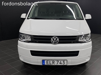 Volkswagen Transporter 2.0 TDI 102 HK L2 D-värmare V-inredd