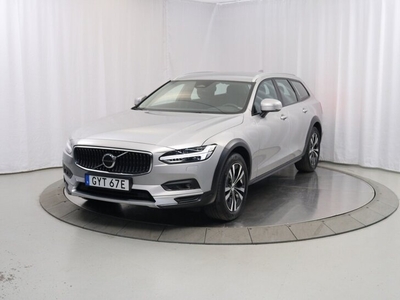 Volvo V90 Cross Country