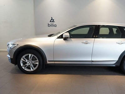 Volvo V90 Cross Country D4 AWD SE. Navigation. Klimatpaket