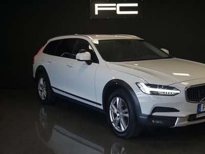 Volvo V90Cross Country D4 AWD Aut VoC Momentum SoV Euro 6 2017, Kombi