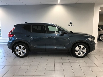 Volvo XC40 B4 AWD Bensin Momentum Advanced SE Mellandagsrea / Fritt service