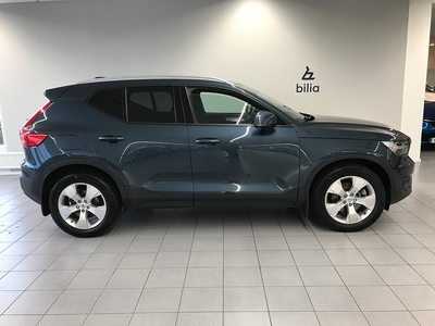 Volvo XC40 B4 AWD Bensin Momentum Advanced SE Dragkrok