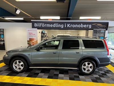 Volvo XC70 2.5T AWD Manuell, 210hk, 2003,ny kamrem,nyservad