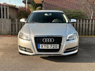 Audi A3 Sportback 2.0 TDI / Nybes / Nykamrem / Euro 5