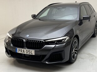 BMW 530e xDrive Touring, G31 12kWh LCI (292hk)