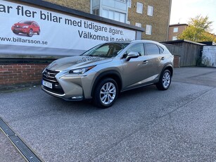 Lexus NX 300h AWD 2.5 AWD E-CVT Executive