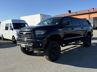 Toyota TOYOTA TUNDRA