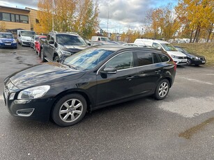 Volvo V60 D2 Momentum Euro 5 Drag