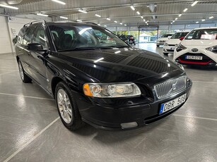 Volvo V70 2.4 Momentum Euro 4 Nybesiktigad Dragkrok