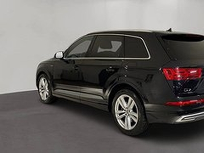 Audi Q7 e-Tron 3.0 TDI S-LINE PANORAMA